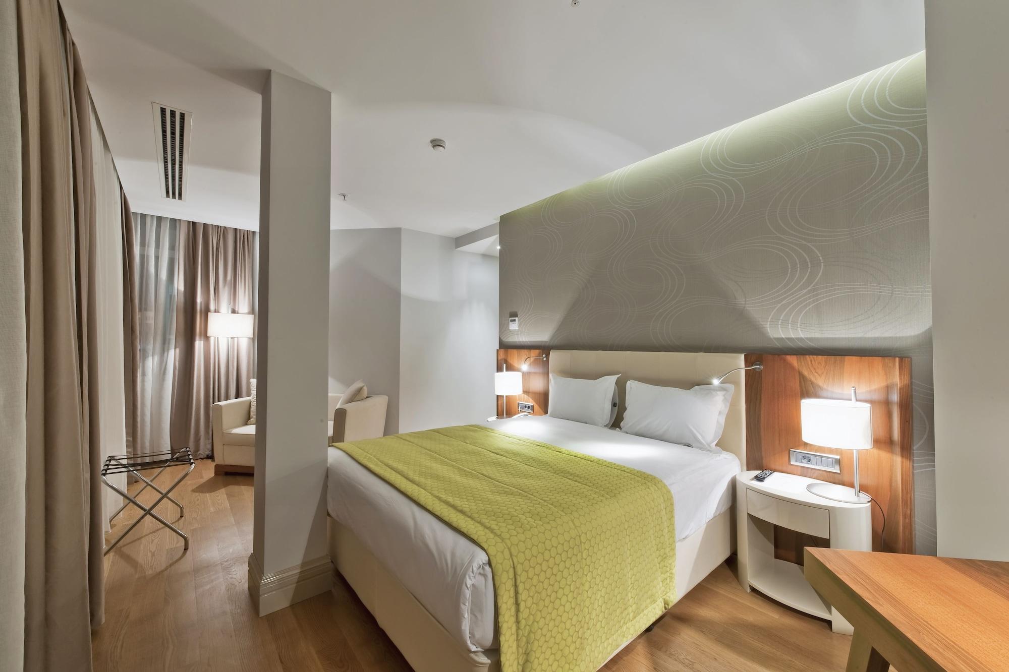 Four Points Flex By Sheraton Istanbul Taksim Square Ngoại thất bức ảnh