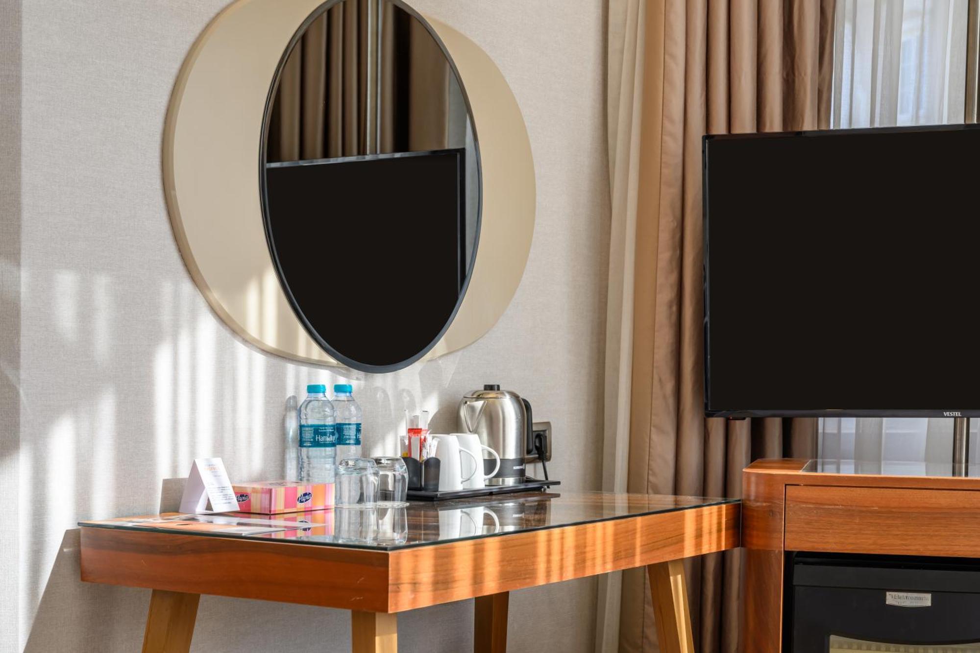 Four Points Flex By Sheraton Istanbul Taksim Square Ngoại thất bức ảnh