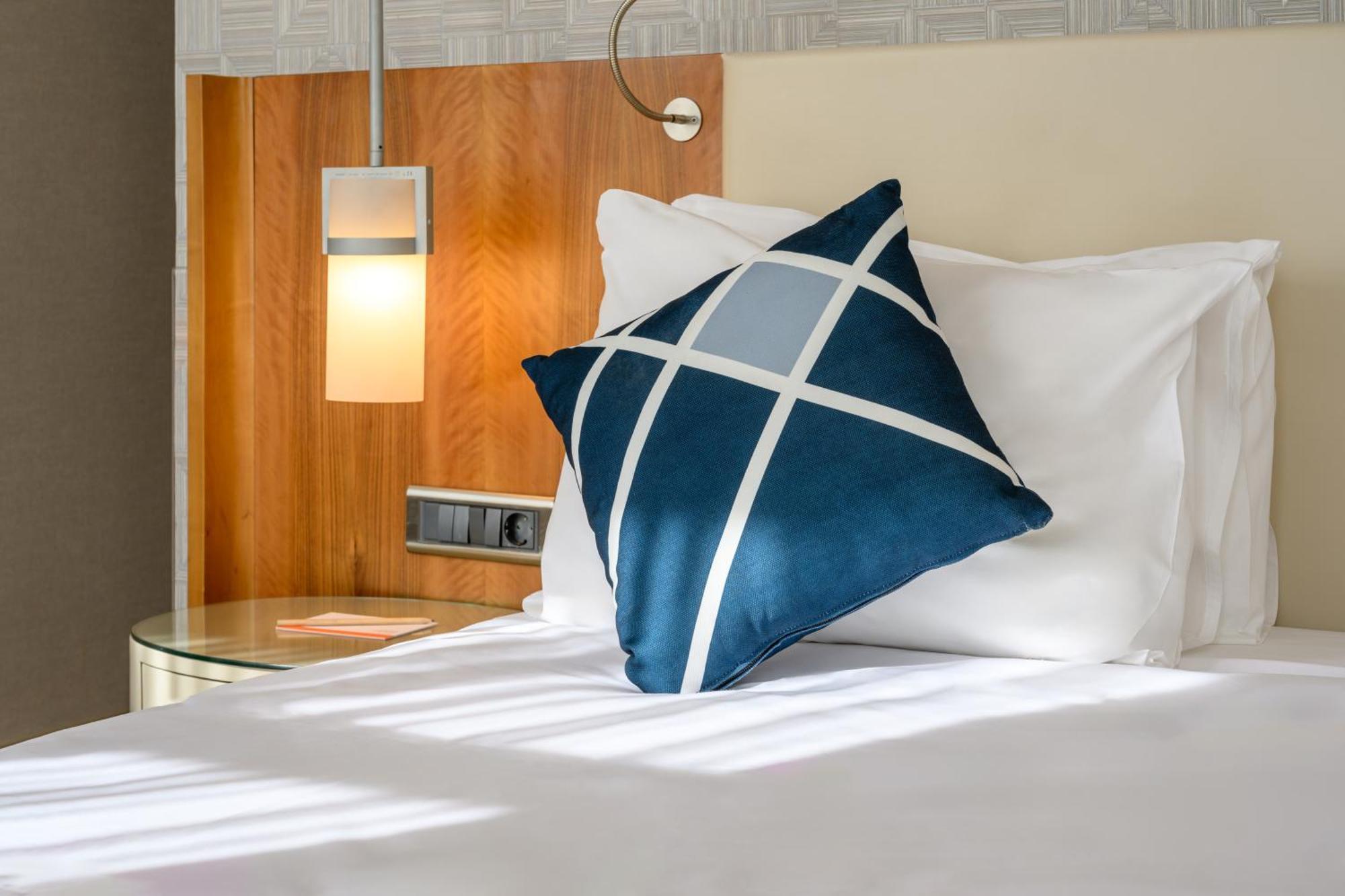 Four Points Flex By Sheraton Istanbul Taksim Square Ngoại thất bức ảnh