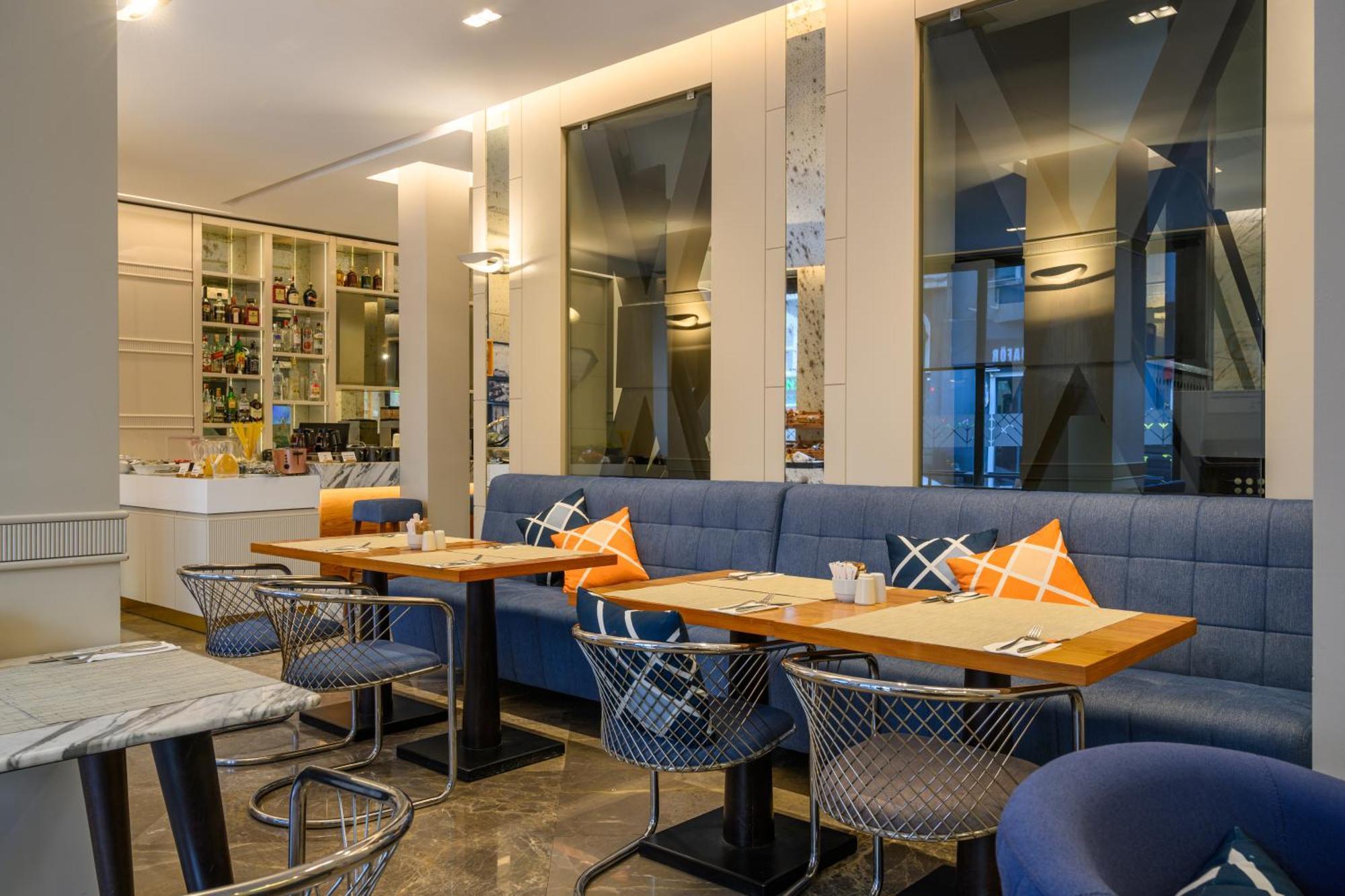Four Points Flex By Sheraton Istanbul Taksim Square Ngoại thất bức ảnh