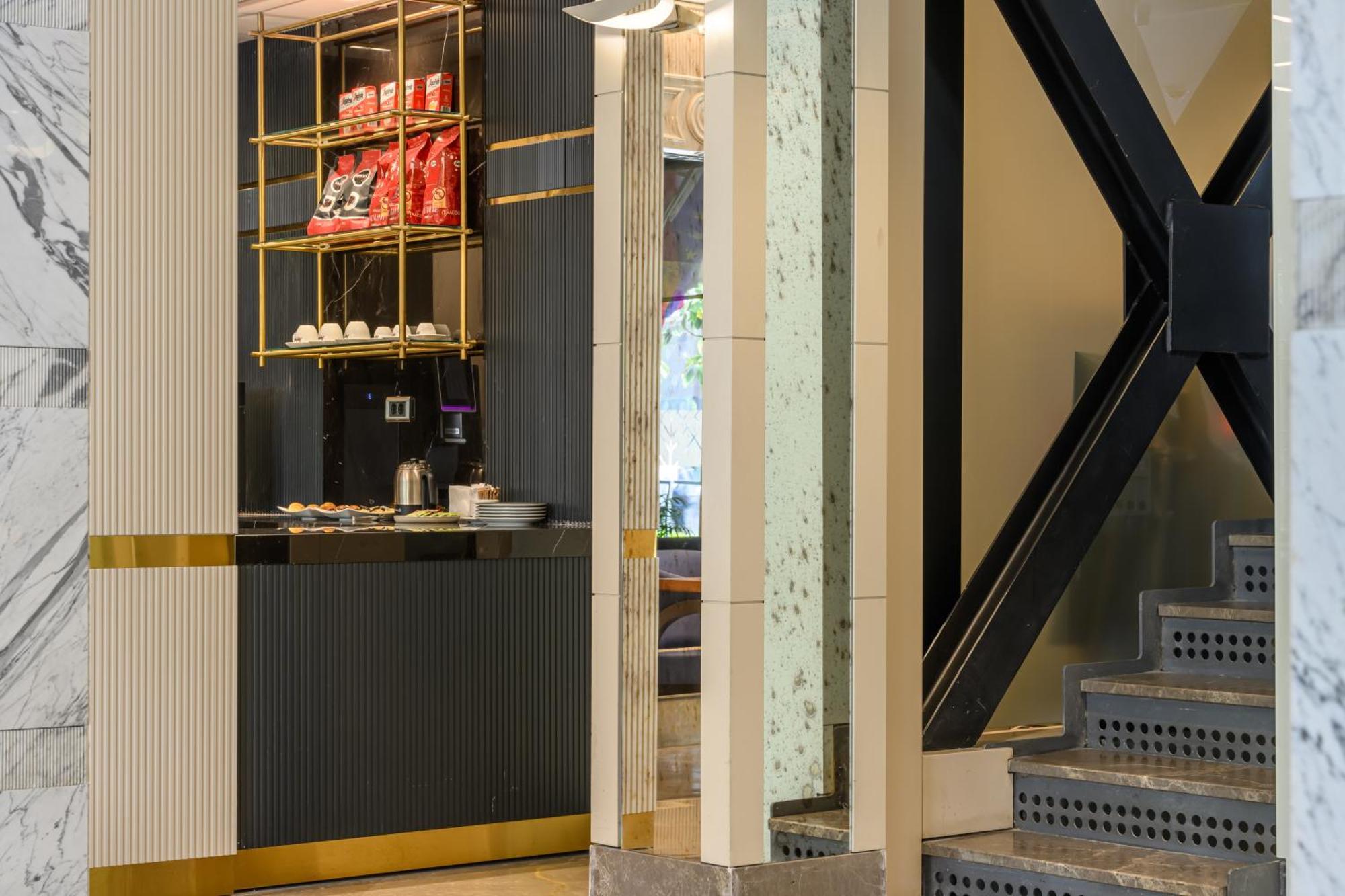 Four Points Flex By Sheraton Istanbul Taksim Square Ngoại thất bức ảnh