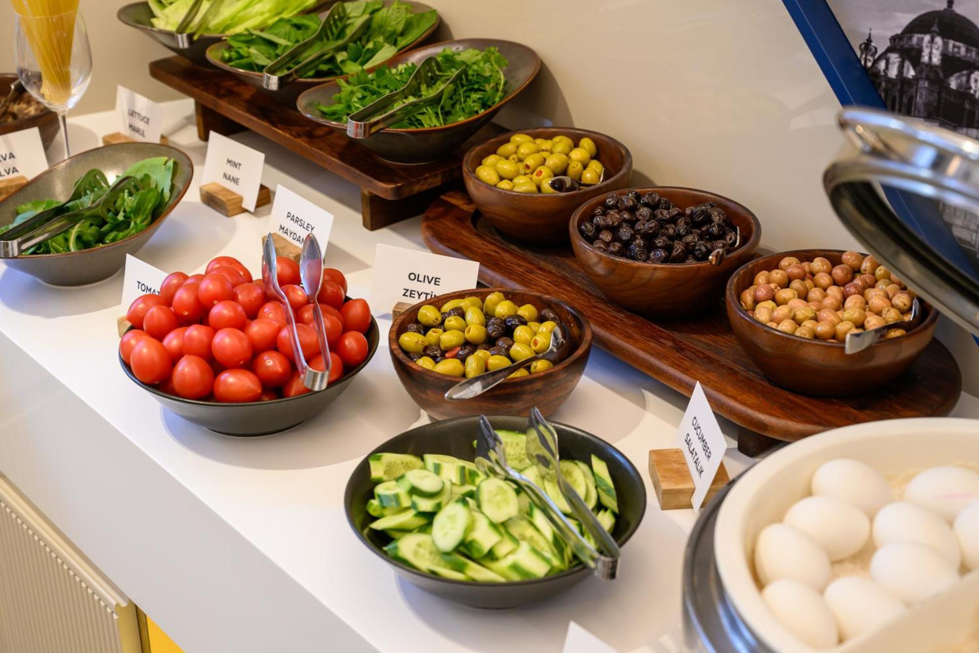 Four Points Flex By Sheraton Istanbul Taksim Square Ngoại thất bức ảnh