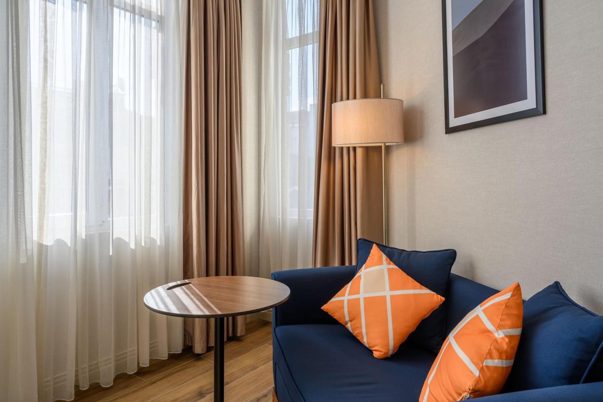 Four Points Flex By Sheraton Istanbul Taksim Square Ngoại thất bức ảnh