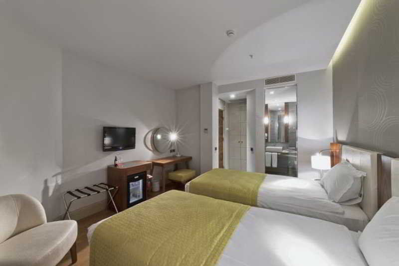 Four Points Flex By Sheraton Istanbul Taksim Square Ngoại thất bức ảnh